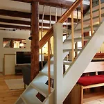 In By Interhome *
