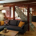 In By Interhome *